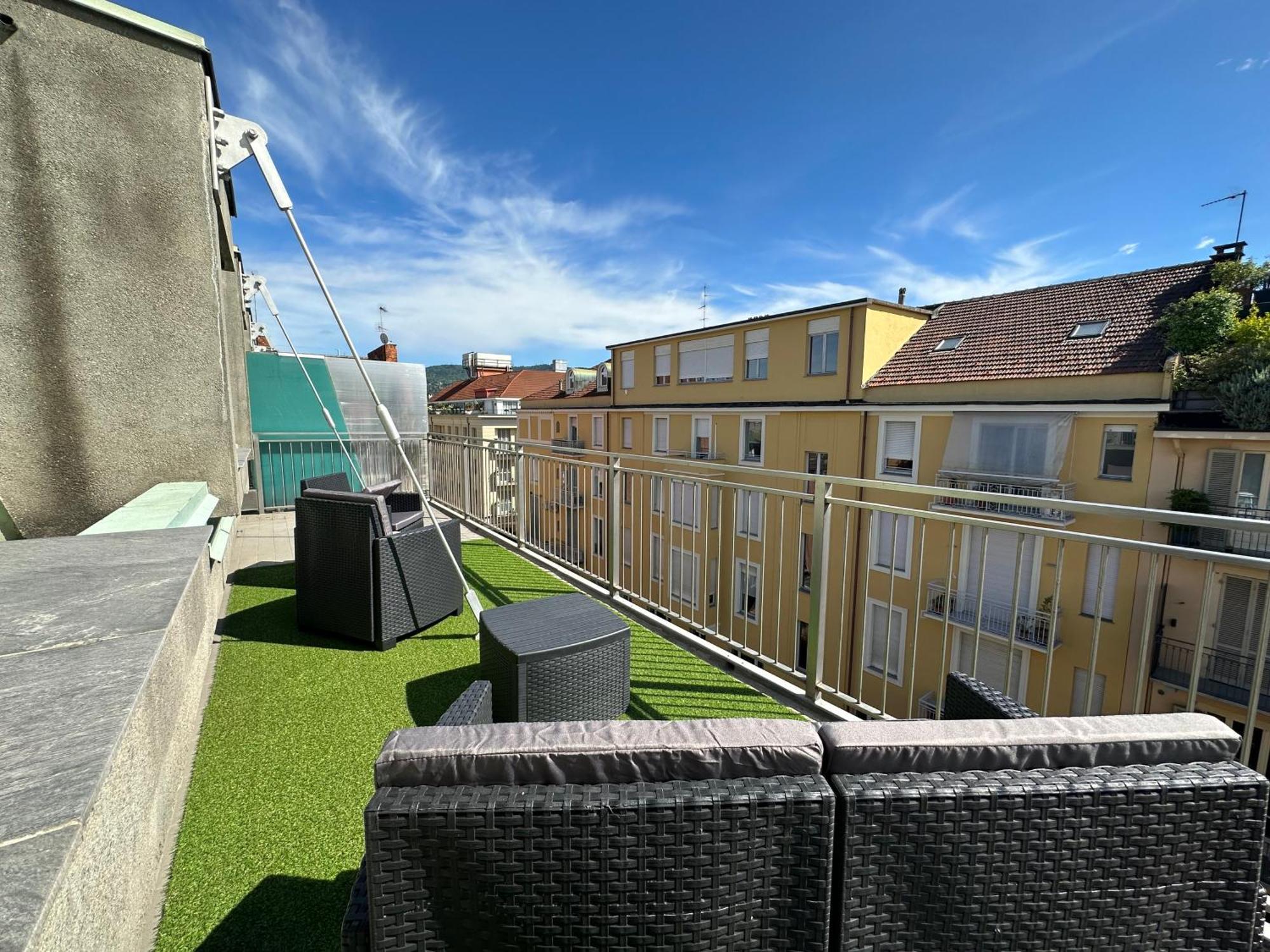 Gallery Suite The Turin Center Apartment 5 Floor, Free Garage, Big Terrace Eksteriør billede